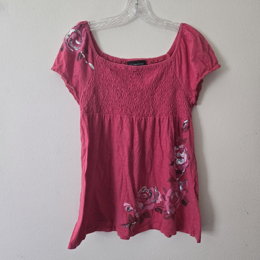 Pink sparkle top